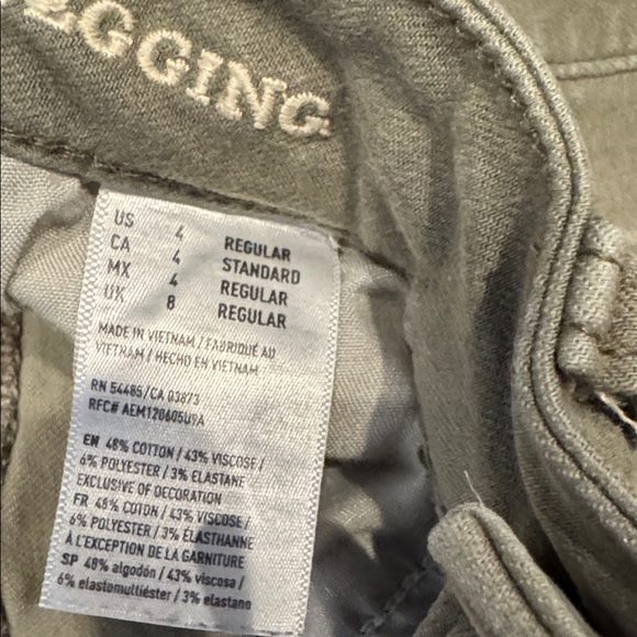 American Eagle Outfitters Olive Super Stretch Pants - Picture 3 of 5